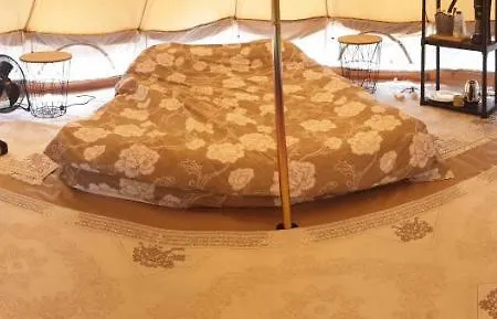 Lakeview Glamping 豪华帐篷 Staro Myasto