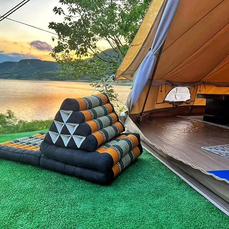 Луксозна палатка Lakeview Glamping