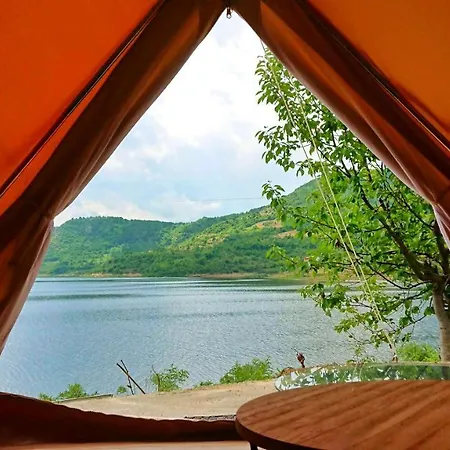 Luksusowy namiot Lakeview Glamping *