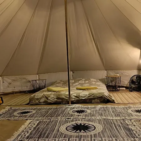 Lakeview Glamping Луксозна палатка
