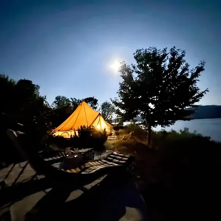 Луксозна палатка Lakeview Glamping