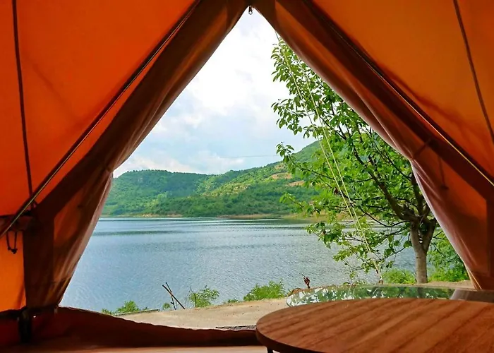Luxury tent Lakeview Glamping *